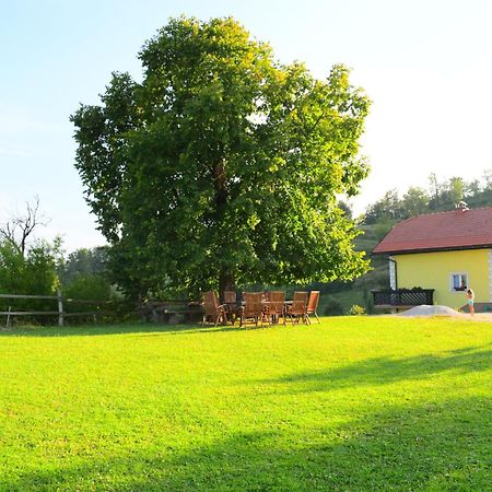 Eko Pony Ranch Ogrizek Lägenhet Podčetrtek Exteriör bild