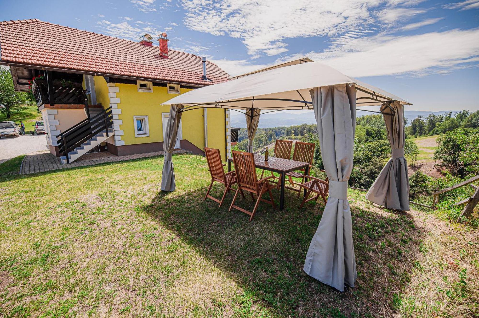 Eko Pony Ranch Ogrizek Lägenhet Podčetrtek Rum bild